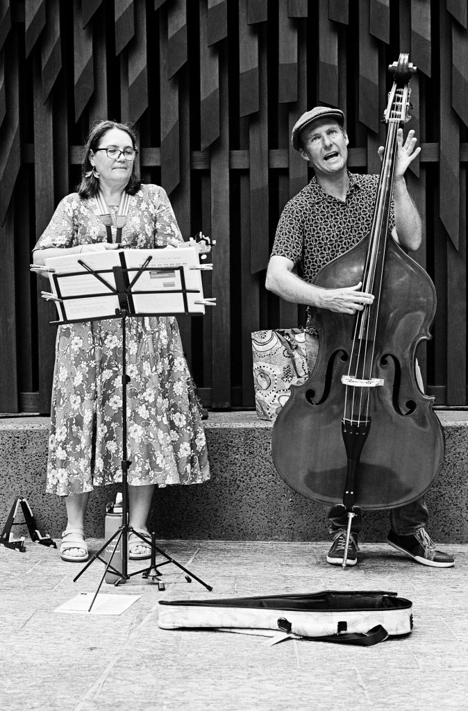 Highs and Lows Duo, Queen St Mall - Sean Smith Photography