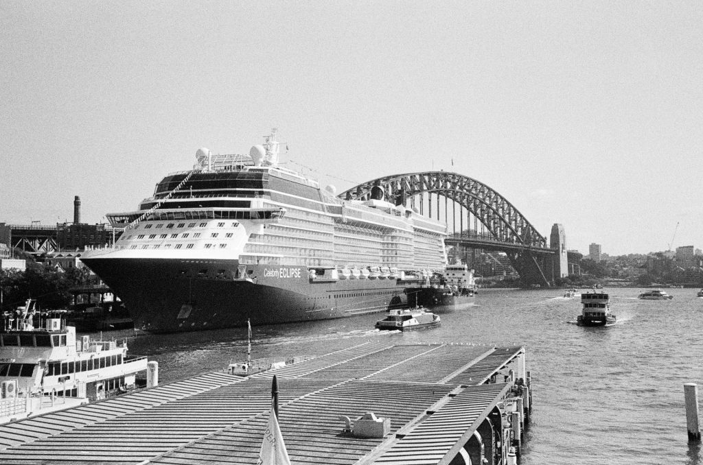 International Terminal, Sydney - Sean Smith Photography